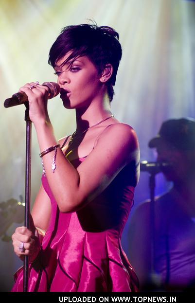 Rihanna20.jpg